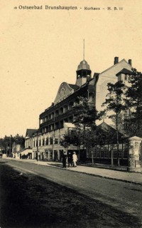 Historic postcard around 1900, Baltic resort Brunshaupten i.M., spa hotel, historic town on the