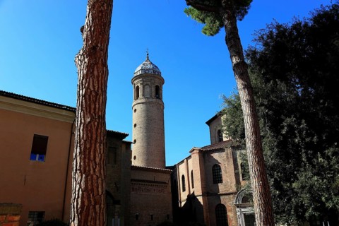Basilica Basilica of San Vitale, is one of the most important church buildings of the late