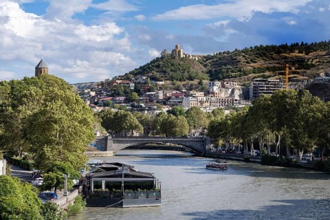 Tbilisi, Georgia. September 12th 2025 Summer landscape view of the Mtkvari or Kura River in the