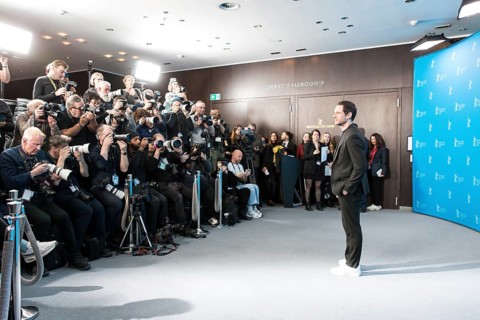 Callum Turner (actor) at a photocall for the film Rosebush Pruning at the Berlinale at the Hyatt