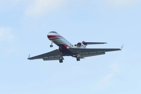 Gulfstream GIV SP XA-FDM executive business jet aircraft in flight on approach to land at London