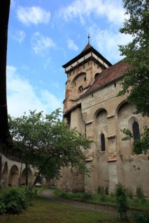 Fortified church of the fortified church of Valea Viilo, German wormhole, a community in Sibiu
