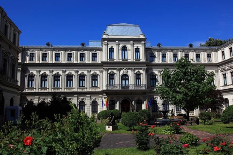 Romania, capital Bucharest, Bucuresti, Muzeul Colectiilor de Arta, Museum of Art Collections in the