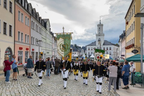Bergstreit Day 2025 in Schneeberg, the miners of all trades proudly wear their habit on this