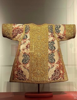 Dalmatics from the Benedictornate of 1734, robe for the deacon decorated with gold thread, from