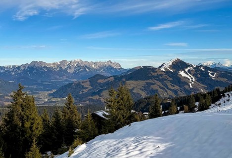 View of Wilden Kaiser and Hohe Salve from Rosskopf summit in winter, Kitzbühel Alps, Tyrol, Austria