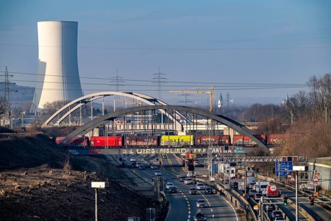 Traffic jam on the A43 motorway near Herne, heading north, in front of the barrier system, the