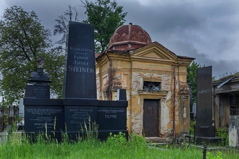 German-Jewish graves, memorial in the back, Jewish cemetery, since 1866, Czernowicz, Bukovina,