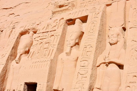 Statues of Ramesses II and Nefertari, Temple of Hathor or Temple of Nefertari, Temple of Abu