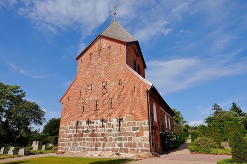 Little church by the sea, Schobüll, Husum, North Frisia, Schleswig-Holstein, Germany