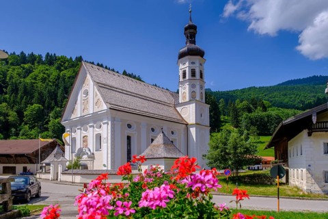 Kirche St. Michael, Sachrang, Sachranger Tal, Chiemgau, Upper Bavaria, Bavaria, Upper Bavaria,