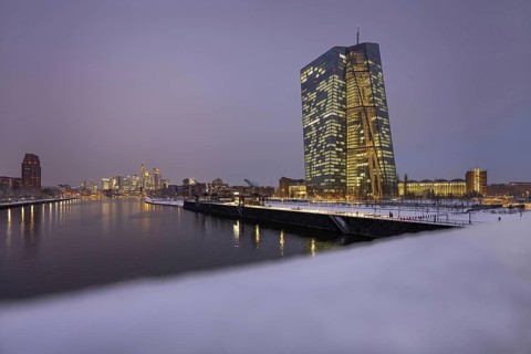 Snow lies along the banks of the Main from the European Central Bank (ECB) to the Frankfurt banking