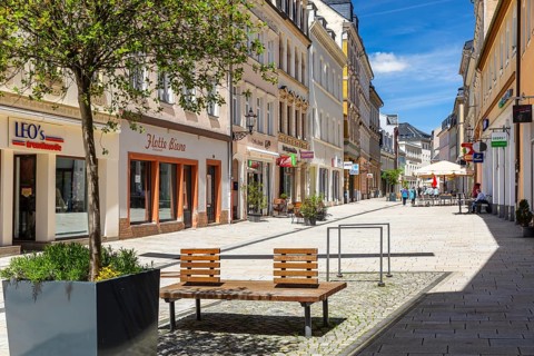 Einkaufsstraße Buchholzer Strasse in Annaberg, Annaberg-Buchholz, Ore Mountains, Saxony, Germany