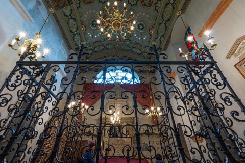 Remuh synagogue in the Jewish district of Kazimierz, Krakow, Poland