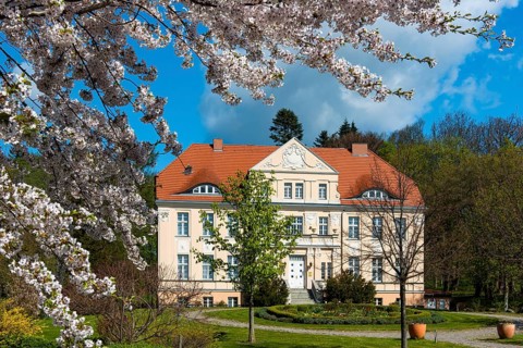 Gutshaus Neddesitz, Rügen, Neddesitz, Mecklenburg-Western Pomerania, Germany