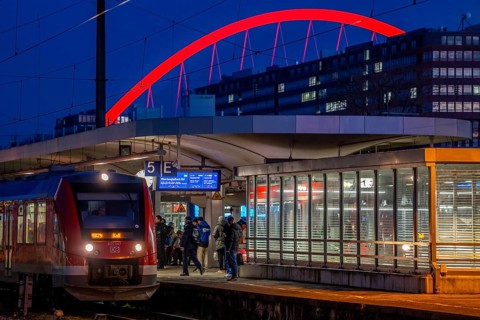 Regional train at Cologne-Messe/Deutz station, 2nd largest train station in Cologne, transfer