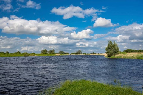 Wolkenspiel über der Hunte in der Wesermarsch, Holle, Hude, Lower Saxony, Germany