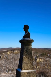 Wilhelm Hauff memorial, rocks above the Echaz Valley, monument from 1839, obelisk with bronze bust,