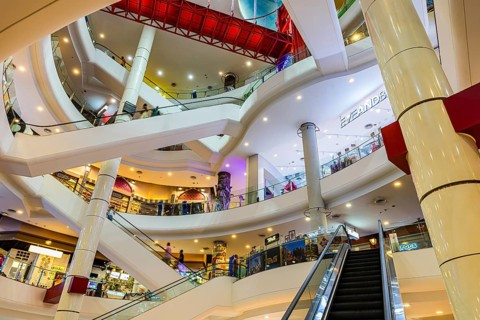 Themed shopping mall, luxury stores, Terminal 21, Bangkok, Thailand's metropolis, Thailand