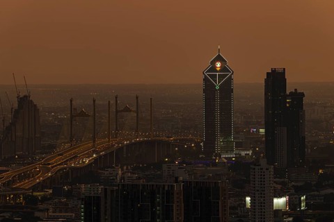 Over the rooftops of Bangkok, evening light, view from the Moon Bar on the roof terrace of the