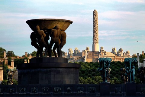 Bronze fountain and monoliths in Vigelandsparken at sunset, Oslo, Norway