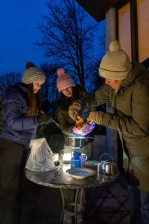 Symbolic picture blackout, extensive, prolonged power failure, in private surroundings, without