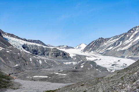 Gulkana Glacier and Icefall Peak, Scenic Landscape on Richardson Highway, Alaska Range, Alaska, USA