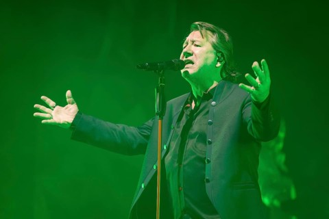 Claudius Dreilich, singer of Karat live on 50 years of KARAT tour in Berlin's Max-Schmeling-Halle