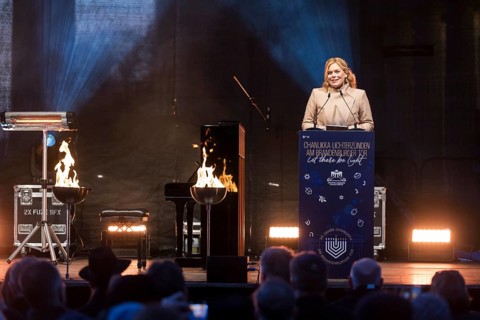 Julia Klöckner (President of the German Bundestag) speaks at the lighting of lights to mark 20