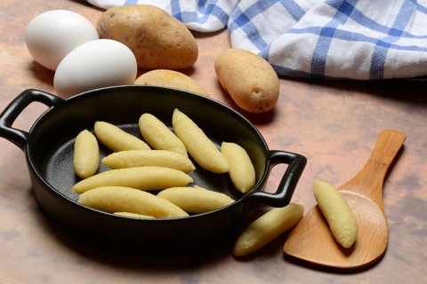 Raw Schupfnudeln in pan, type of pasta, Germany