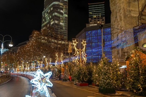 Christmas market on Breitscheidplatz, at the Memorial Church, Christmas decoration, light