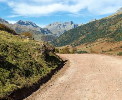 Mountain landscape Guarrinza - La Mina, Aragon Subordan river valley, Parque Natural Valles