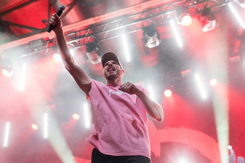 Mal Élevé (Pablo Charlemoine), singer of Irie Révoltés live on Irieunion - Le Re-Tour pour une