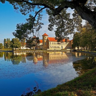 Rheinsberg Castle, lakeside with Lake Grienerick, Ostprignitz-Ruppin district, prime example of