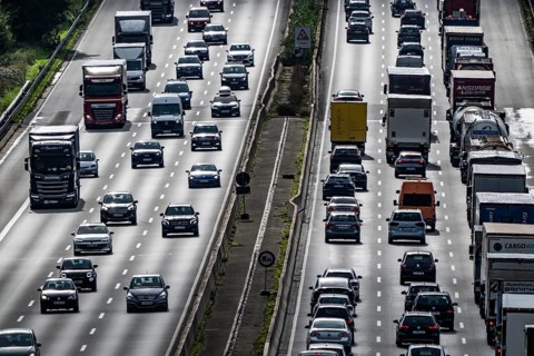 Traffic jam on the A3 motorway between the Hilden junction and the Mettmann junction, view to the