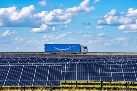 86, 5 MW peak ground-mounted photovoltaic systems, by RWE, with over 141, 000 solar modules, on a
