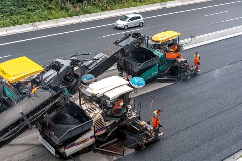 Rehabilitation of the A52 motorway near Essen, an 8 km long section between the Essen-Kettwig