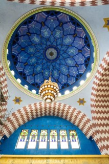Renovated interior of the Neolog Synagogue converted into a cultural centre by Berlin architect