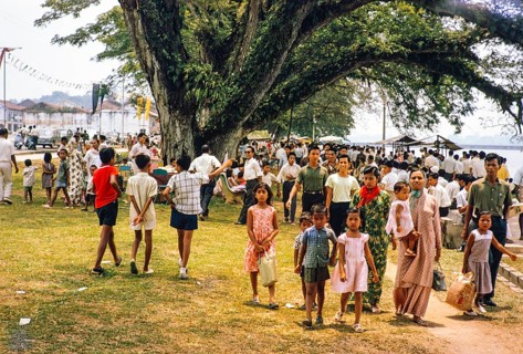 People celebrating having picnics, Waterfront, Johor Bahru, Malaysia, Southeast Asia 1963 - Mawlid