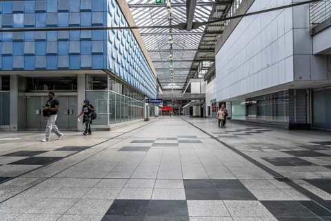 City C shopping centre, City Center, in the city centre of Leverkusen, older shopping centre from