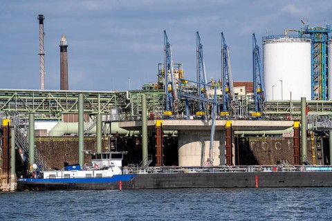 Scenery of Chempark Leverkusen, Bayer Leverkusen, chemical park, chemical plant, river Rhine, cargo