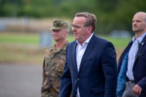Defence Minister Boris Pistorius visits the Germersheim air force training battalion