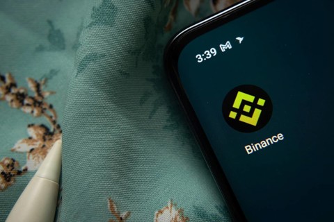Dhaka, Bangladesh- 07 May 2025: Binance app icon is seen on smartphone