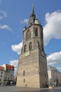 Red Tower on the market square with pedestrians, landmark, Halle an der Saale, Saxony-Anhalt,