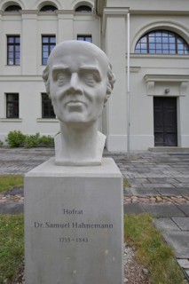 Memorial to the physician, doctor and founder of homeopathy Samuel Hahnemann, sculpture, head,