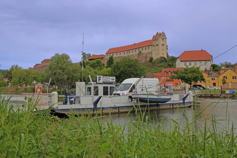Carolingian ancestral castle Wettin and ferry across the Saale, townscape, Saale valley, castle,