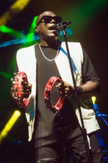 Ray Greene, singer of Santana live on Oneness Tour 2025 at the Berlin Uber Arena on 13 June 2025