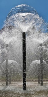 Water bell fountain in the spa gardens, Bad Homburg vor der Höhe, Hesse, Germany