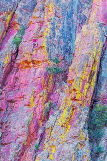 Man rock climbing, Coconino National Forest, Arizona, USA, North America