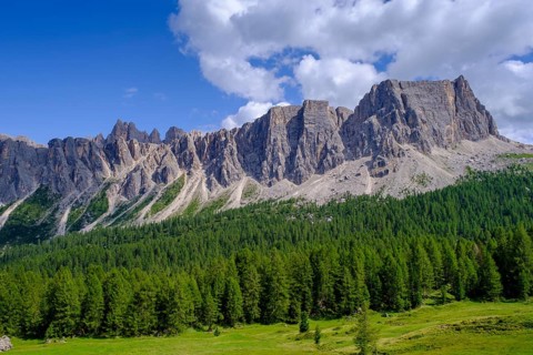Lastoi Group, on the way to the Giau Pass, near Cortina d'Ampezzo, Dolomites, Trentino, Italy